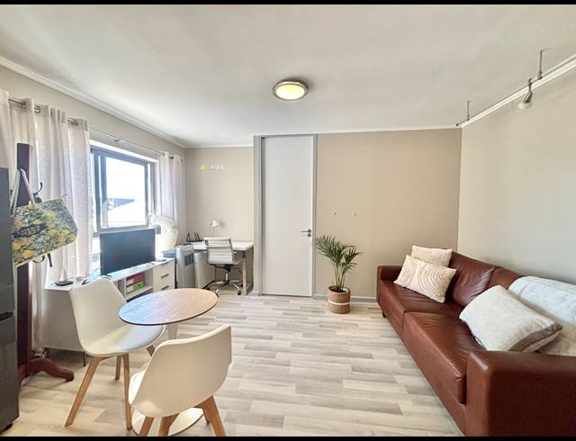 1 bed property to rent in CLAREMONT